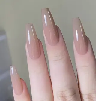 ネイル エ リのネイルデザイン