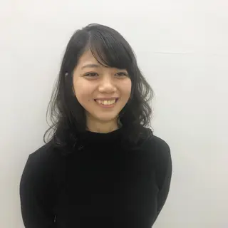 ロング 岩田菜央 《武蔵小杉》のヘアスタイル