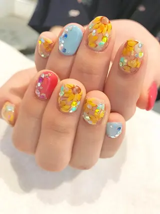 ネイル Re Pearl～コーディネートサロン～ 市駅前店所属・NARUMI HYODOのネイルデザイン