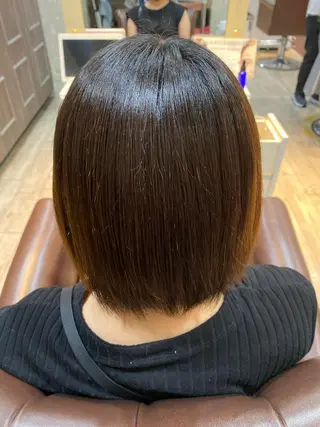 ミディアム 羽根 ひよりのヘアスタイル