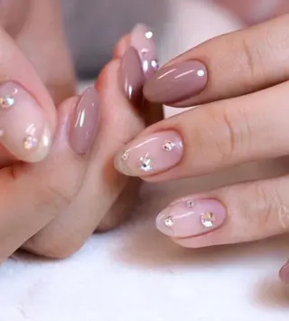 ネイル ゲン レイカのネイルデザイン