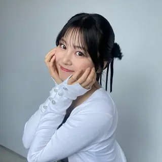 ミディアム ヘアアレンジ トレンドカラー🥣／ ヘアアレンジ✩.*˚のヘアスタイル