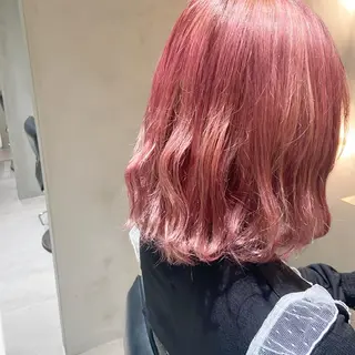 ミディアム カジュアルを女っぽく 𝗮𝘆𝗮𝗰𝗼のヘアスタイル