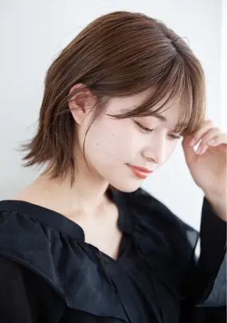 カラー 🫧艶髪カラー/ナチ ュラルヘア🌿まつきのヘアスタイル