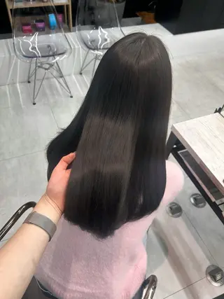 セミロング 大村 咲羅のヘアスタイル