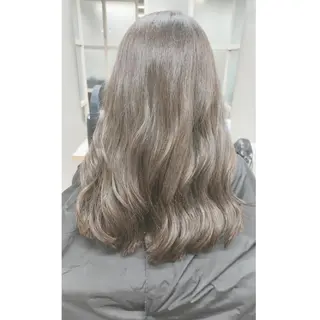 ロング カラー TOCCA　 HARUKA　のヘアスタイル