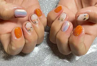 ネイル VIERU 🌈🎀💖のネイルデザイン