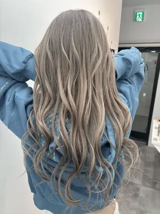 カラー LA LEDENSI  仙台東口店所属・氏家 一磨の眉毛・アイブロウイメージ