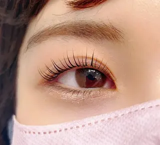 マツエク・マツパ あや🥑 チルザルトサロンのマツエク・マツパデザイン