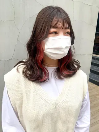 ミディアム カラー ヘアアレンジ yuka .のヘアスタイル