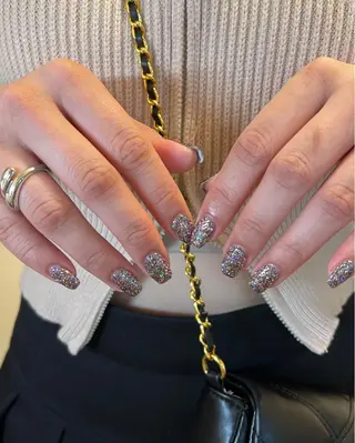 ネイル Nes.Nail所属・Miyagi Asamiのネイルデザイン