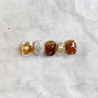 ネイル フリーランス¨̮⃝ ネイリストOKADAのネイルデザイン