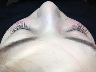 マツエク・マツパ 🥚sumire🥚 アイデザイナーの眉毛・アイブロウイメージ