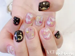 ショート VENUS Nail ★池袋徒歩2分のネイルデザイン