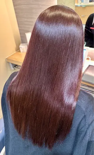 カラー 林 利大のヘアスタイル