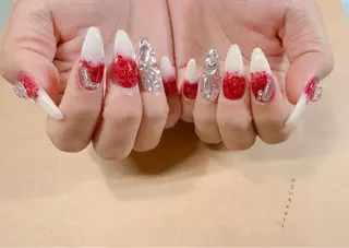 ネイル にじいろ nailのネイルデザイン