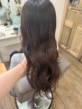 ロング Rinka/レイヤー /透明感カラーのヘアスタイル
