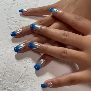 ネイル nail.gorin所属・吉村 優子のネイルデザイン