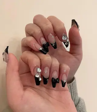 ネイル Chisa Nail Studio所属・チ サのネイルデザイン