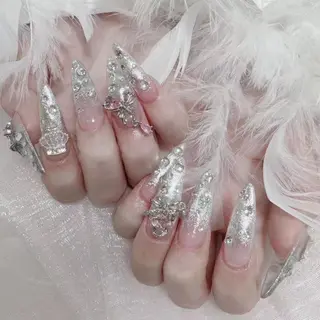 ネイル DEMAIN- 🌹のネイルデザイン