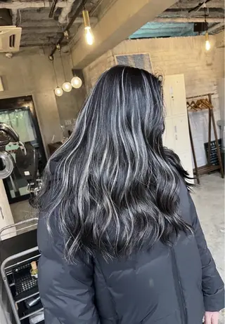 ロング カラー ROBIN所属・指名数No.1 /NAOYAのヘアスタイル