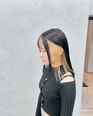 セミロング カラー ヘアアレンジ エフェクトブリーチ 神戸 三宮 麟太郎のヘアスタイル