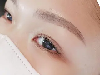 マツエク・マツパ アイブロウ 眉毛サロン 　森田江里子の眉毛・アイブロウイメージ