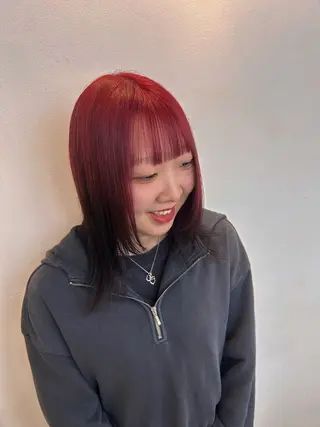 ミディアム 畑澤 和果のヘアスタイル