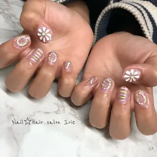 ネイル Hair salon Irie所属・與儀 知佳のネイルデザイン