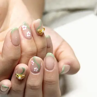 ネイル HINATA/ espoir渋谷のネイルデザイン