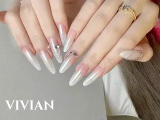ネイル VIVIAN リサのネイルデザイン