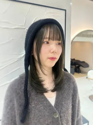 ミディアム カラー 韓国ヘア顔周りカット 艶髪ベージュtamaのヘアスタイル