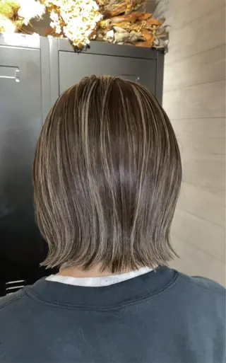 ミディアム カラー ANNDER所属・西川 賢一のヘアスタイル