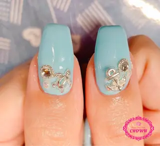 ネイル CROWN プライベートサロンのネイルデザイン