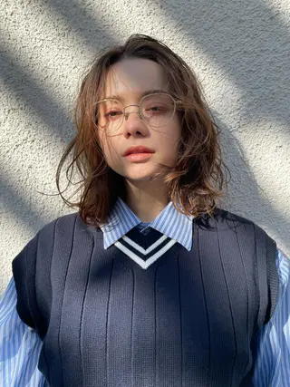 ミディアム 斎藤祐樹 /レイヤー/パーマのヘアスタイル