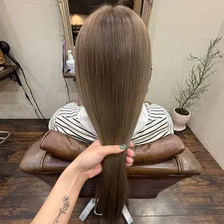 ロング カラー HAIR DESIGN chambord所属・大西 未来のヘアスタイル