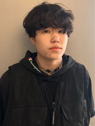 カラー メンズ Yaya ヤヤ / HACO+のヘアスタイル