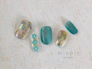 ネイル 𖡼 yumenoのネイルデザイン