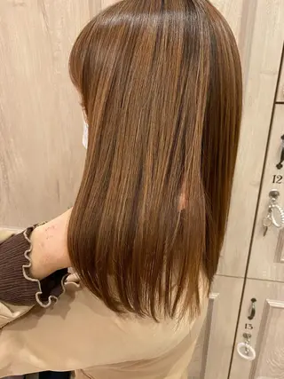 セミロング LaBless梅田 🎀坂本リオのヘアスタイル