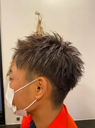 ショート カラー パーマ ヘアアレンジ メンズ メンズパーマの巨匠 鈴木純のヘアスタイル