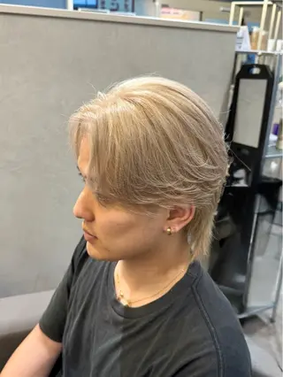 ミディアム カラー メンズ Salon de Qualia(サロンドクオリア)所属・杉下 涼/ハイトーン /髪質改善/パーマのヘアスタイル