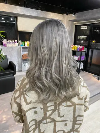 ロング 【.ico】心斎橋/ ウルフ/飛田ゆうきのヘアスタイル