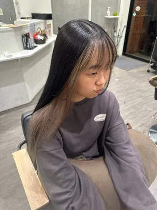 セミロング カラー 艶髪レイヤー上田 紗也🇰🇷💗のヘアスタイル