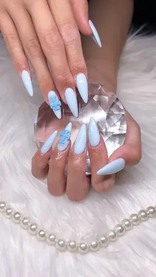 ネイル Kobayashi Komugiのネイルデザイン