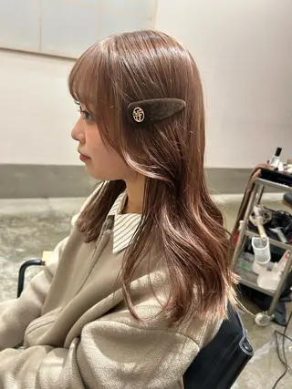 セミロング カラー land所属・透明感カラー/レイヤ ー🌙Honokaのヘアスタイル