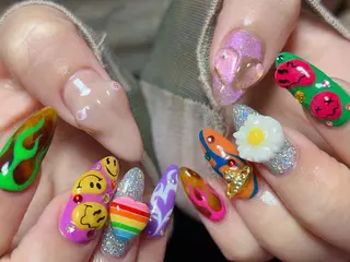 ネイル Nail Atelier IamI所属・アイアムアイ 大村磨衣のネイルデザイン