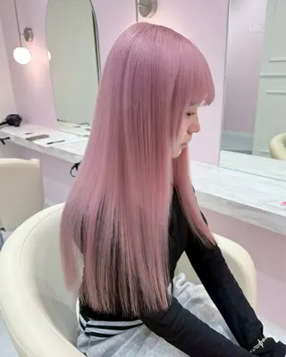 ロング カラー ハイトーンカラー💞 くるみ🎀のヘアスタイル