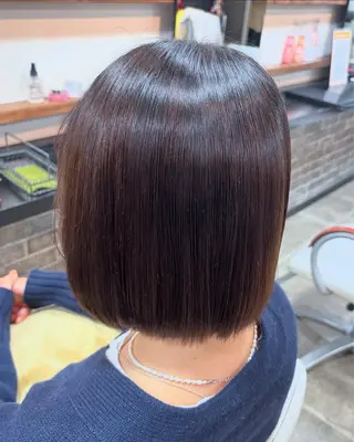 ショート パーマ イツキ🌕デザインカ ラー🥨髪質改善🫧のヘアスタイル