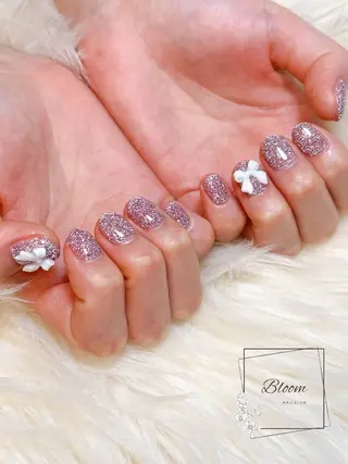 ネイル Bloom Nail Salonのネイルデザイン