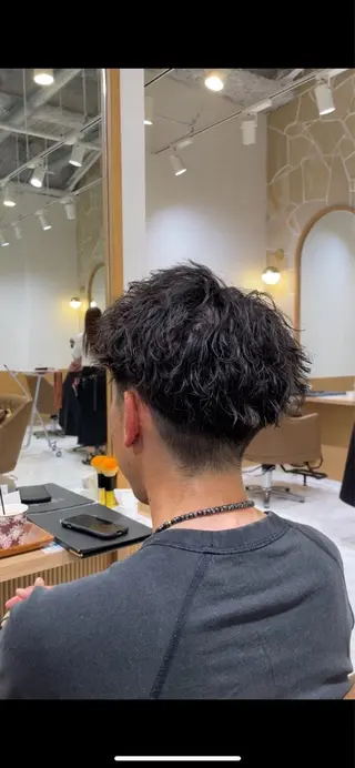 ショート パーマ メンズ 辻 雅也のヘアスタイル